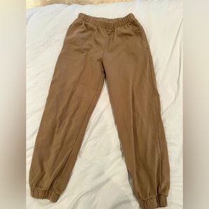 Brandy Melville John Galt brown sweatpants